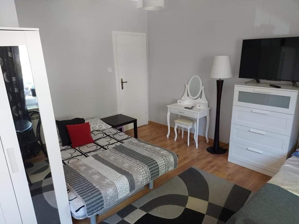Aleja Apartment Gdansk Luaran gambar